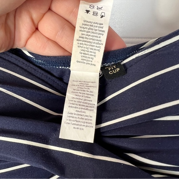 Bond Eye Nip Tuck Sorrento Stripe One Piece Size 8 Women’s Swimsuit - Picture 6 of 9